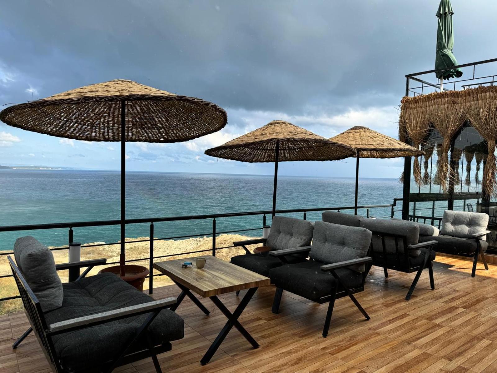 Marina Fener Hotel Istanbul Airport Karaburun  Eksteriør billede