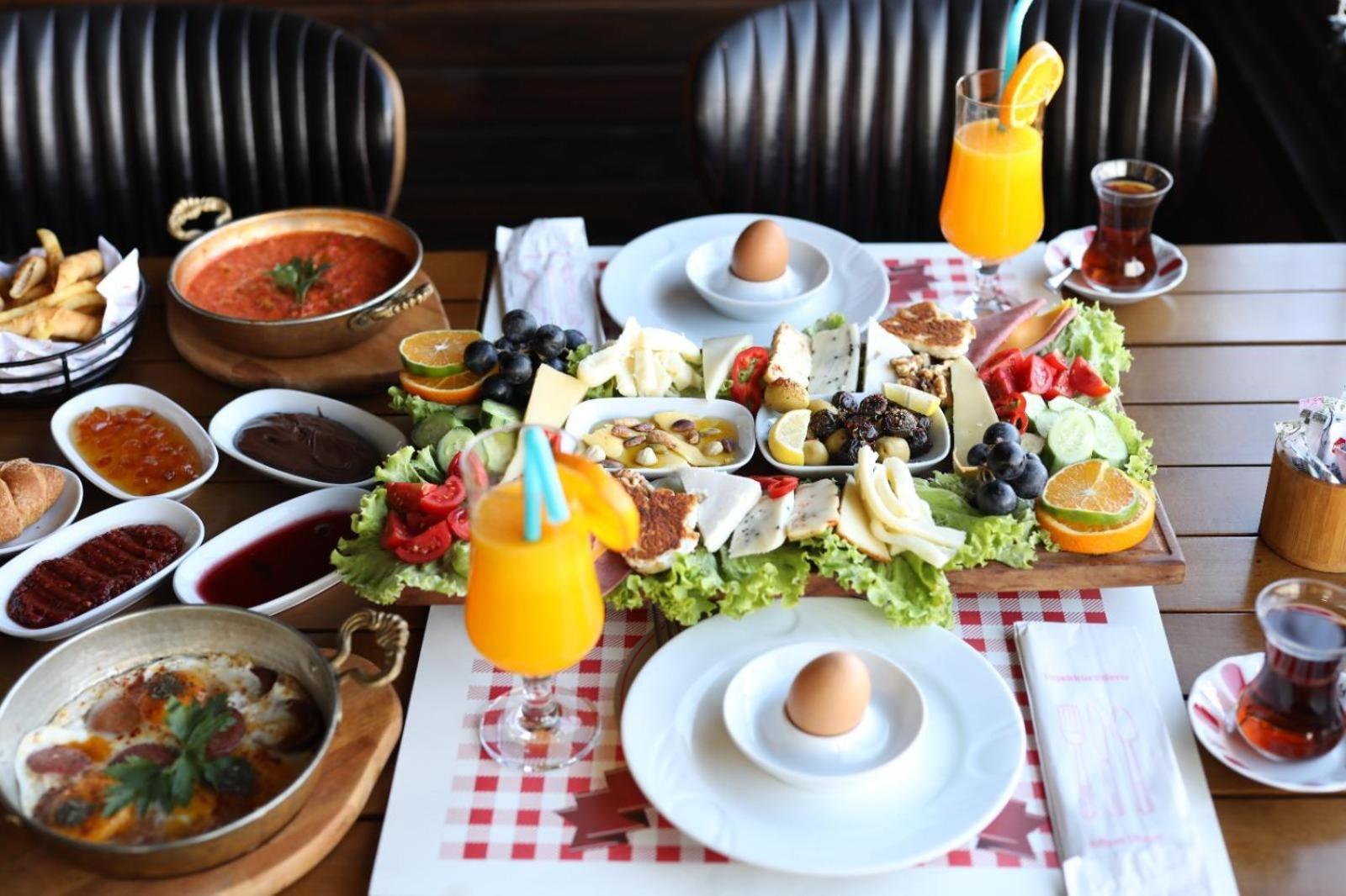Marina Fener Hotel Istanbul Airport Karaburun  Eksteriør billede